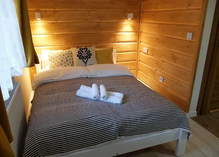 Δωμάτια σε οικογενειακή κατοικία Milka